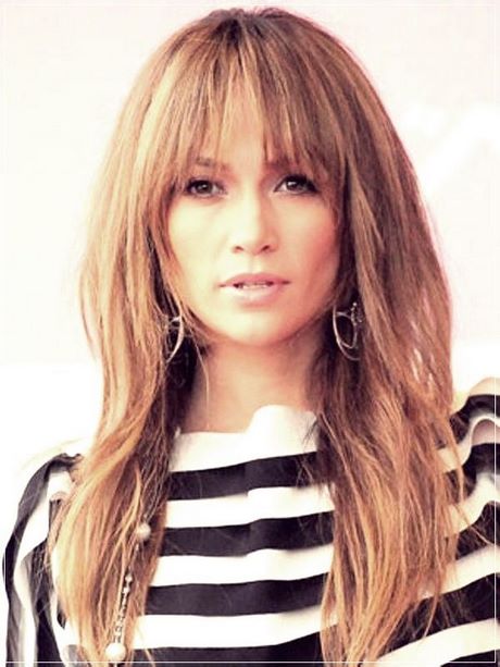 layered-haircuts-with-bangs-2020-06 Layered haircuts with bangs 2020