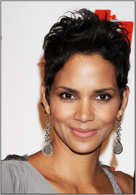 halle-berry-short-haircut-84 Halle berry short haircut