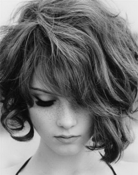 short-hairstyles-for-thick-curly-hair-89_12 Short hairstyles for thick curly hair