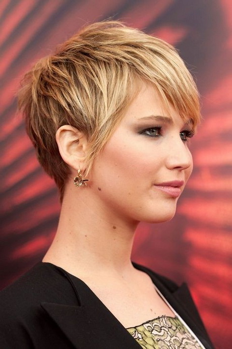 short-layered-hairstyles-for-thick-hair-59_20 Short layered hairstyles for thick hair