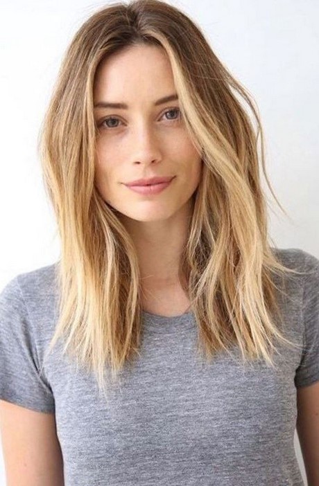 layered-haircuts-for-medium-hair-2017-69_16 Layered haircuts for medium hair 2017