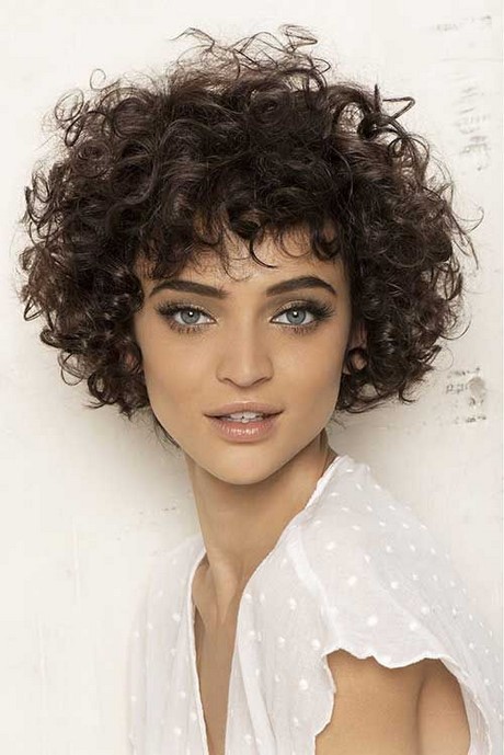 very-short-curly-hairstyles-2017-72_5 Very short curly hairstyles 2017