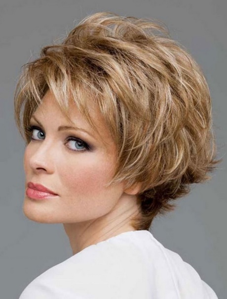 2018-short-hairstyles-for-women-over-40-32_9 2018 short hairstyles for women over 40