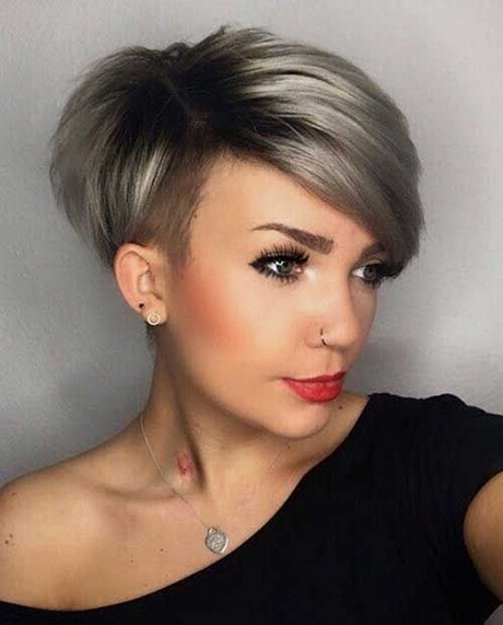 cute-short-haircuts-for-women-2018-26_18 Cute short haircuts for women 2018