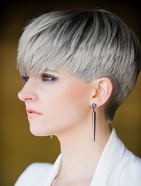 short-fashionable-hairstyles-2018-41_10 Short fashionable hairstyles 2018