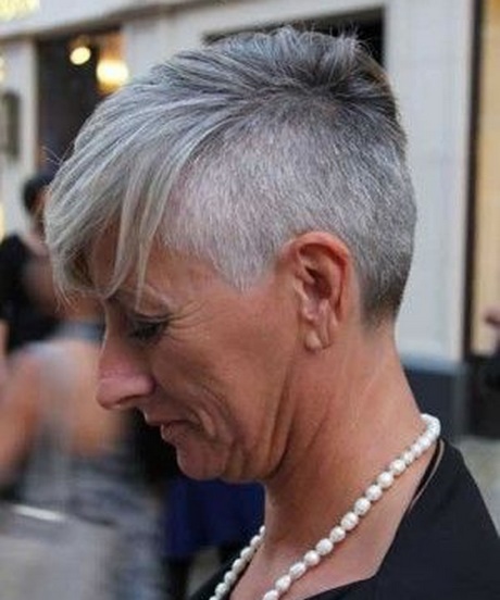 short-hairstyles-for-women-over-50-for-2018-75_13 Short hairstyles for women over 50 for 2018