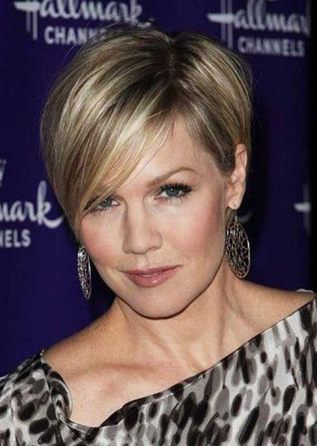 2021-short-hairstyles-for-women-over-40-68_4 2021 short hairstyles for women over 40