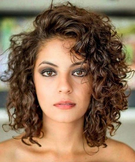 hairstyles-for-curly-hair-2021-20_4 Hairstyles for curly hair 2021