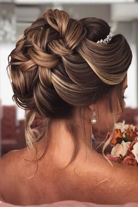 wedding-hairstyles-for-2021-45_20 Wedding hairstyles for 2021