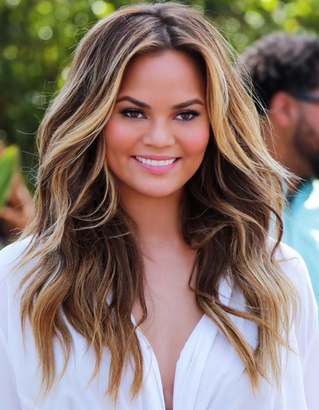 chrissy-teigen-hair-color-2019-38_2 Chrissy teigen hair color 2019