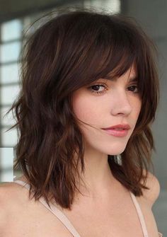 cute-bang-hairstyles-2019-39_19 Cute bang hairstyles 2019