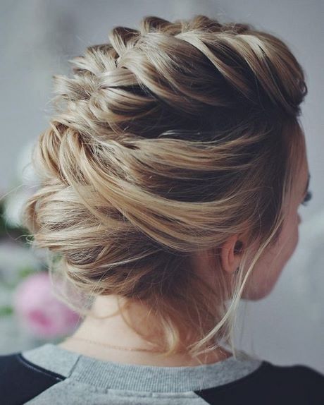 latest-updo-hairstyles-2019-60_14 Latest updo hairstyles 2019