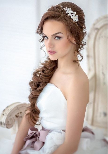 latest-wedding-hairstyles-2019-49_5 Latest wedding hairstyles 2019