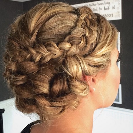 prom-braided-hairstyles-2019-02_13 Prom braided hairstyles 2019