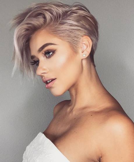 short-hairstyles-for-ladies-2019-58_14 Short hairstyles for ladies 2019