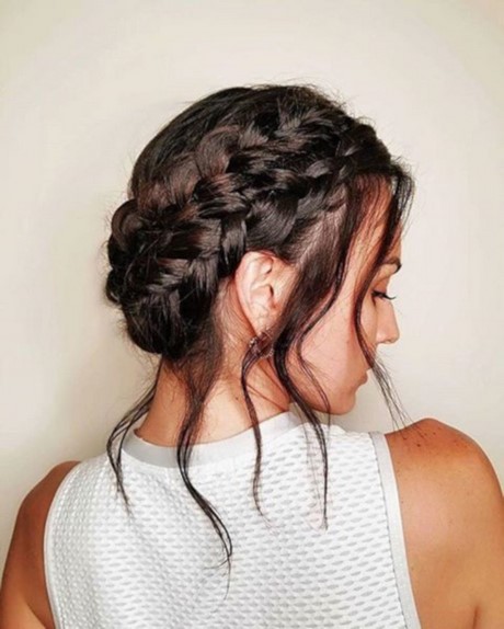 updos-2019-13_15 Updos 2019