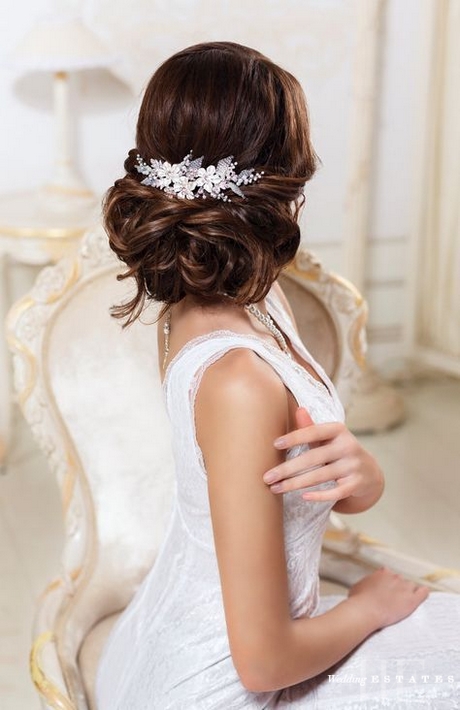 wedding-bride-hairstyles-2019-42_13 Wedding bride hairstyles 2019