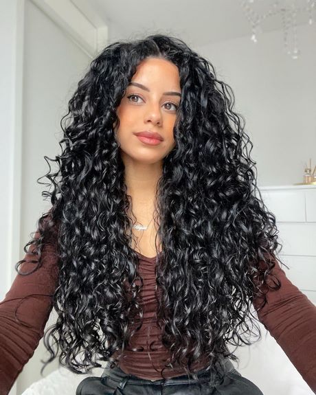 black-hairstyles-for-long-hair-2022-93_2 Black hairstyles for long hair 2022