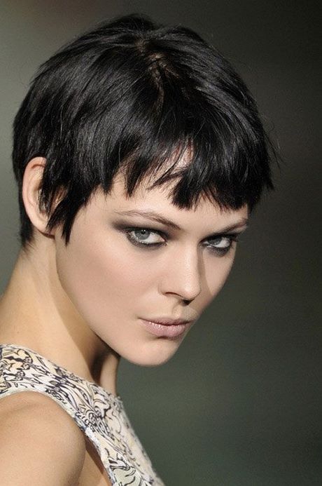 trendy-short-hairstyles-2022-78_16 Trendy short hairstyles 2022