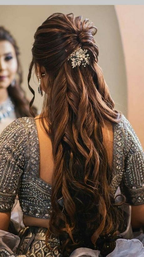 bride-hairstyles-2023-05_13 Bride hairstyles 2023