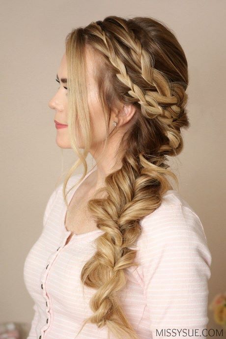 prom-braided-hairstyles-2023-62_12 Prom braided hairstyles 2023