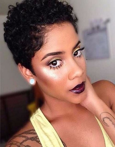 short-hairstyle-for-black-ladies-2023-53_13 Short hairstyle for black ladies 2023