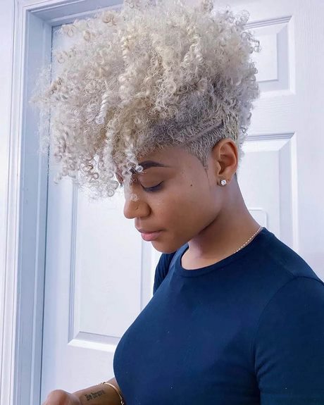 short-hairstyle-for-black-ladies-2023-53_3 Short hairstyle for black ladies 2023