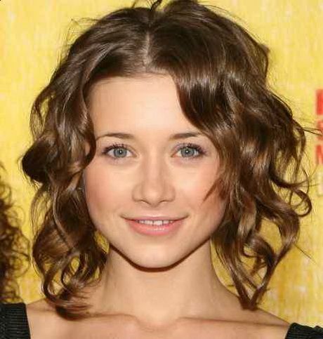 cute-short-curly-hairstyles-43_17 Cute short curly hairstyles