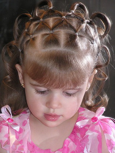 debutante-hairstyles-63_8 Debutante hairstyles