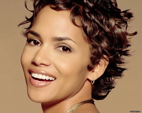halle-berry-short-hairstyles-87_11 Halle berry short hairstyles