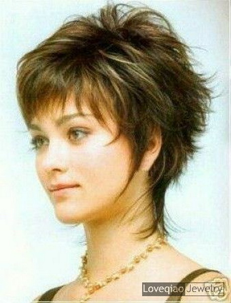 short-hairstyles-for-fat-faces-30_15 Short hairstyles for fat faces
