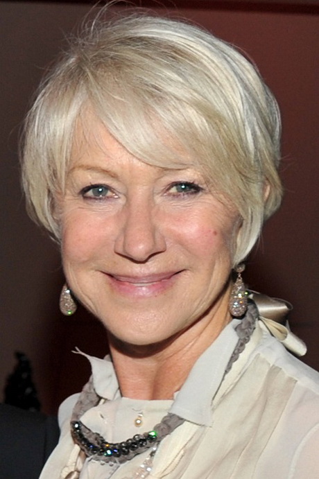 short-hairstyles-for-mature-women-88_9 Short hairstyles for mature women