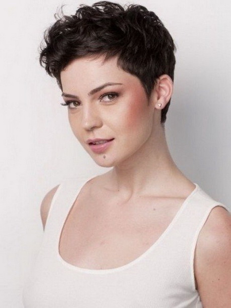 short-hairstyles-for-thick-wavy-hair-76_10 Short hairstyles for thick wavy hair