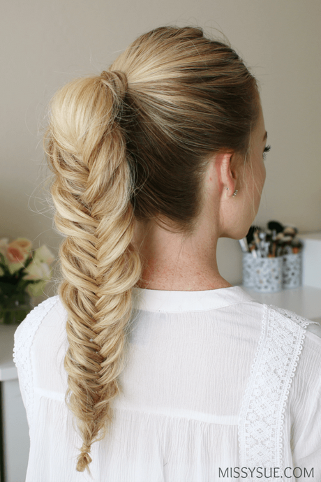 3-hairstyles-fishtail-ponytail-amp-bun-13_5 3 hairstyles fishtail ponytail & bun