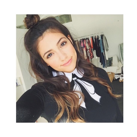 bethany-mota-7-hairstyles-19_10 Bethany mota 7 hairstyles