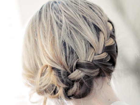 cute-updo-hairstyles-for-short-hair-28_10 Cute updo hairstyles for short hair