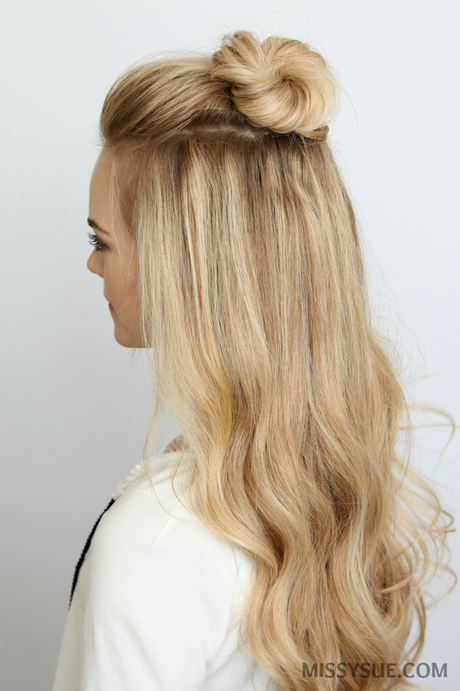 hairstyles-buns-62_3 Hairstyles buns