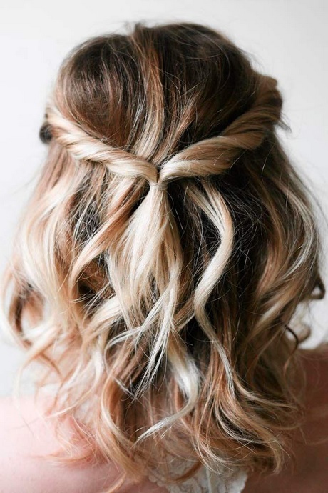 hairstyles-easy-and-cute-17_18 Hairstyles easy and cute