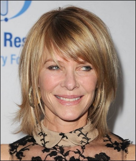 hairstyles-with-bangs-for-women-over-50-70_14 Hairstyles with bangs for women over 50