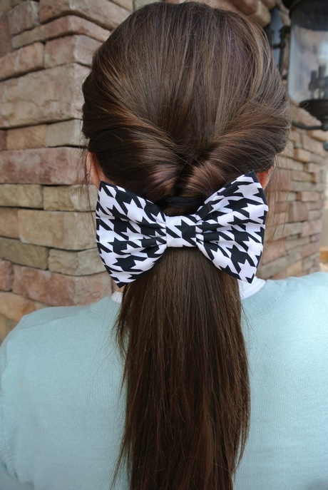 hairstyles-with-bows-36_3 Hairstyles with bows