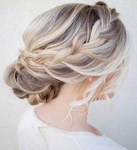 pretty-updos-for-long-hair-39_6 Pretty updos for long hair