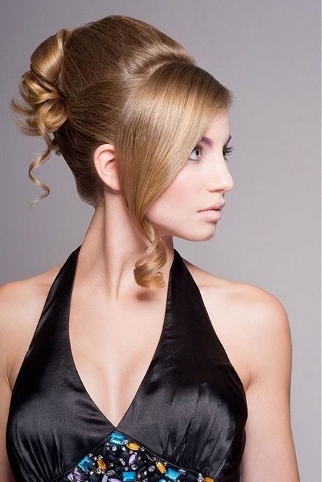 some-easy-hairstyles-for-long-hair-21_10 Some easy hairstyles for long hair