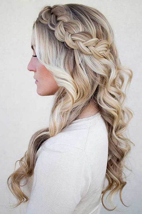 cute-braided-updos-for-long-hair-34_16 Cute braided updos for long hair