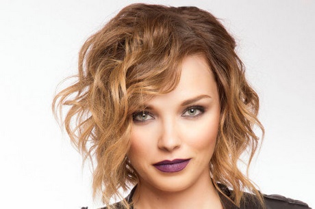 female-hairstyles-medium-length-17_11 Female hairstyles medium length