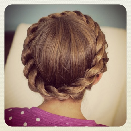 regular-braid-hairstyles-26_15 Regular braid hairstyles