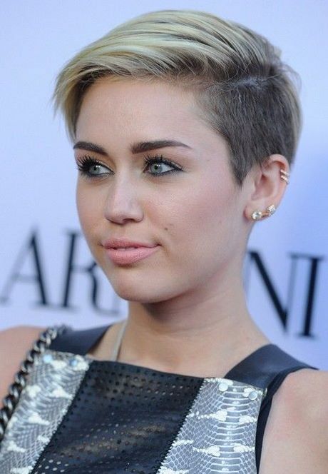 celebrities-with-short-hair-2020-82_15 Celebrities with short hair 2020