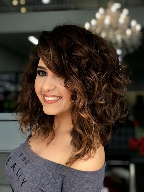 new-haircut-for-curly-hair-2020-65_4 New haircut for curly hair 2020