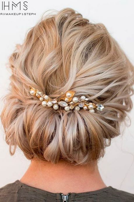 wedding-hairstyle-for-short-hair-2020-36_12 Wedding hairstyle for short hair 2020