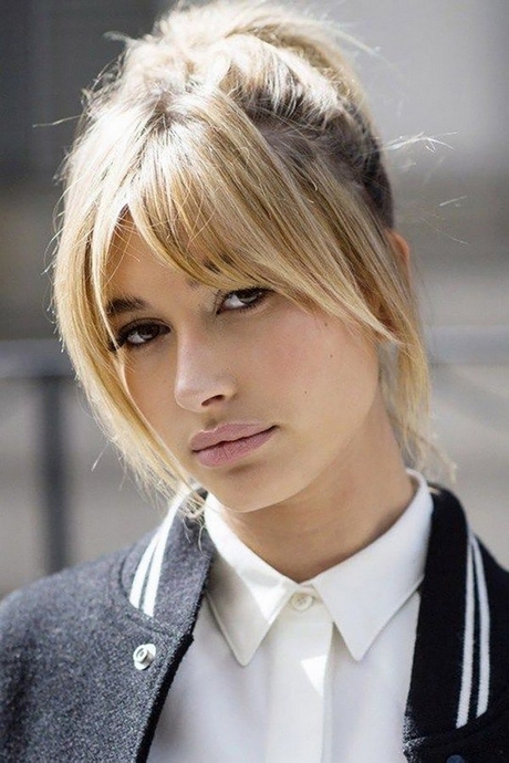 long-hairstyles-with-a-fringe-2021-83_2 Long hairstyles with a fringe 2021