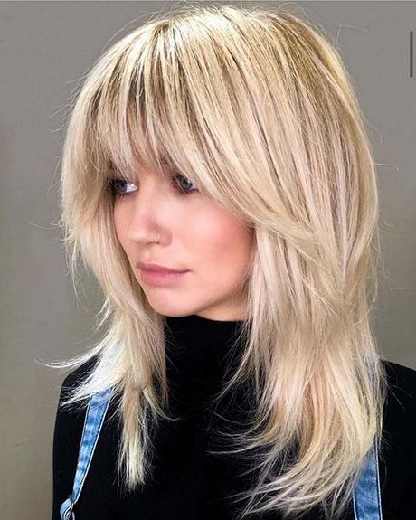 mid-length-layered-hairstyles-2021-98_3 Mid length layered hairstyles 2021